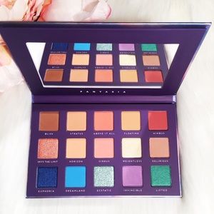 **LAST ONE** NEW Bad Habit Fantasia eye palette!